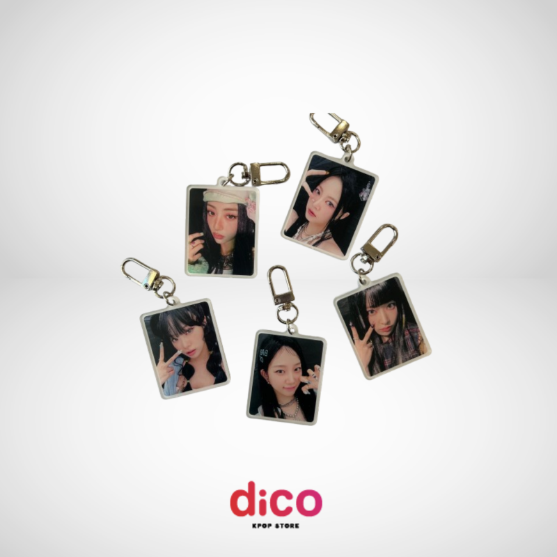 LE SSERAFIM - ACRYLIC MIRROR KEYRING EASY (WEVERSE POB) LE SSERAFIM - ACRYLIC MIRROR KEYRING EASY (WEVERSE POB)